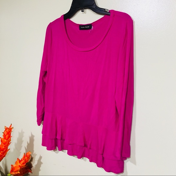 Ivanka Trump Blouse - Picture 5 of 5